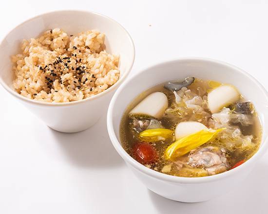 和漢素材のすっぽんスープ＆玄米　#薬膳効果 #疲労回復